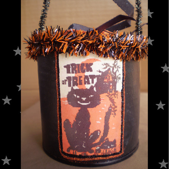 Black Cats Trick or Treat Candy Bucket